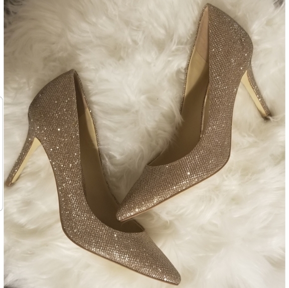 Jessica Simpson Shoes - Jessica Simpson Gold Pointed Toe Glitter Heels